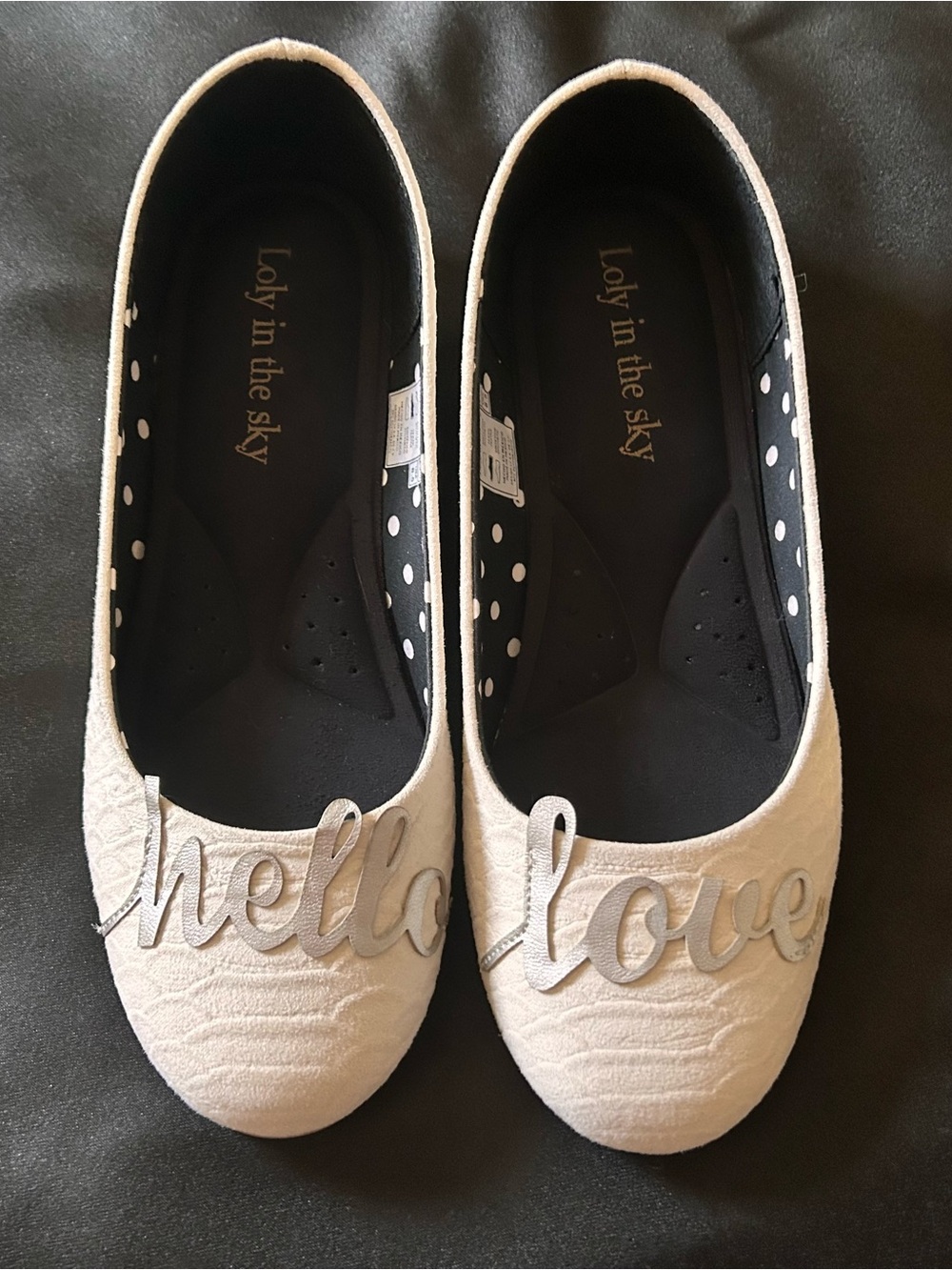 NEW Loly in the Sky Women's 'Hello Love' Cream Ballet Flats